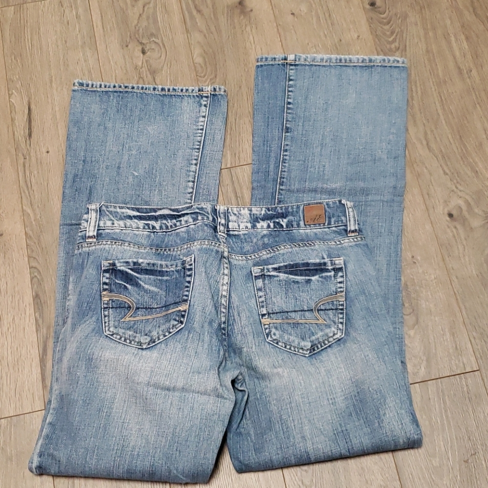 American Eagle boyfriend cut jeans